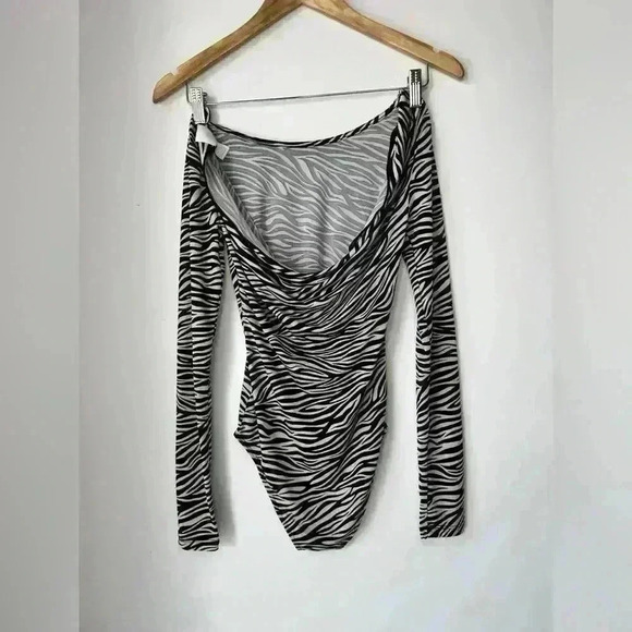 H&M Womens Sheer Black and White Zebra Animal Print Long Sleeve Bodysuit XS - Picture 7 of 11